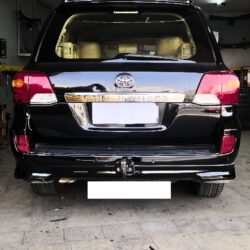 Land Cruiser FJ200 Rearview